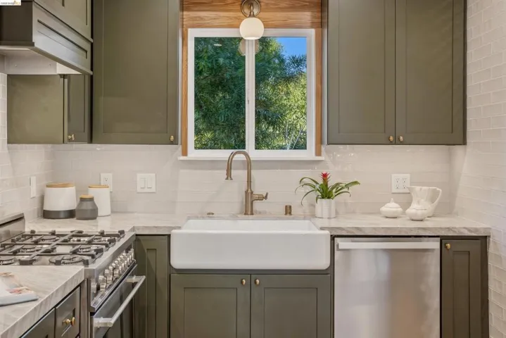2635 Mathews St, Berkeley, California 94702