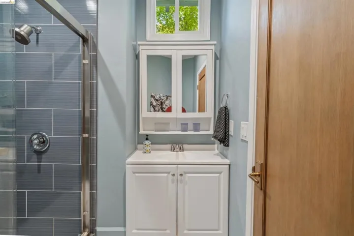 2635 Mathews St, Berkeley, California 94702
