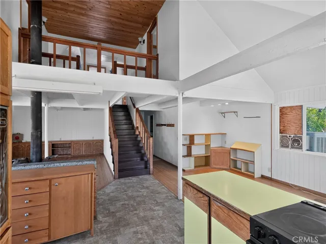 405 Old Cottonwood Creek Road, Hornbrook, California 96044