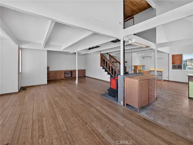 405 Old Cottonwood Creek Road, Hornbrook, California 96044