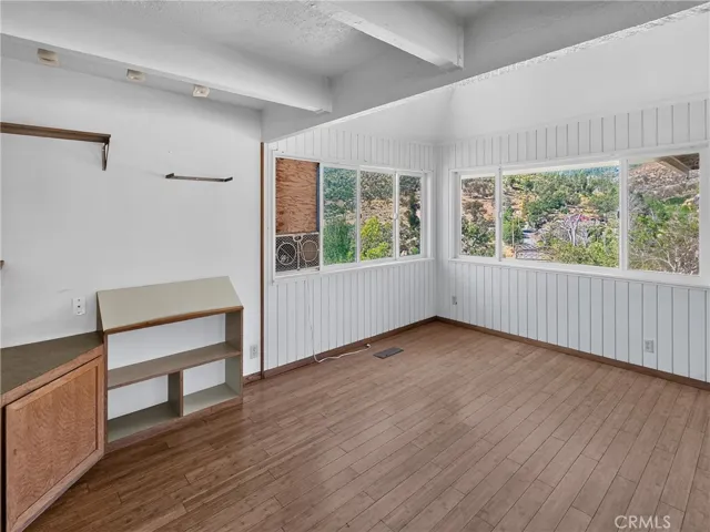 405 Old Cottonwood Creek Road, Hornbrook, California 96044