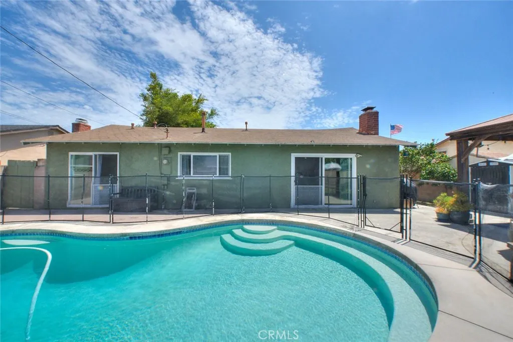 Backyard Pool