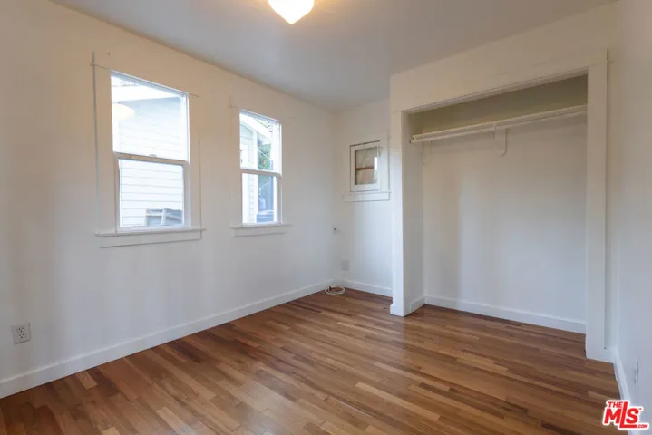 2236 Loma Vista Place 2, Los Angeles, California 90039