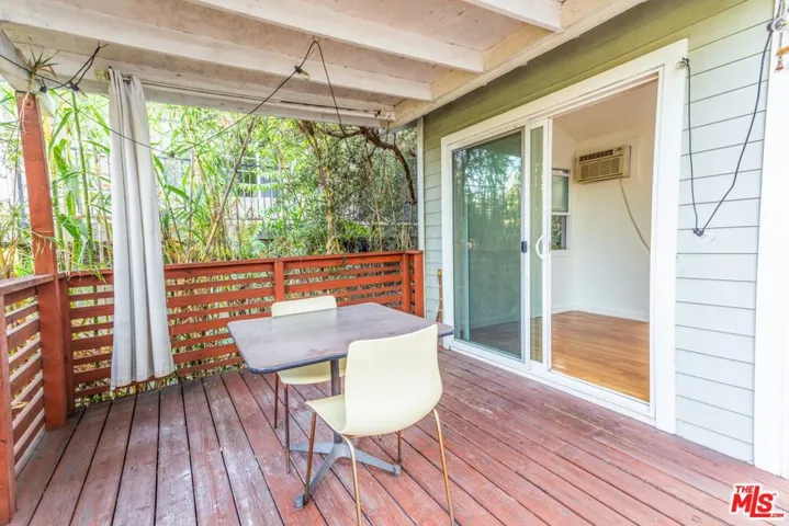 2236 Loma Vista Place 2, Los Angeles, California 90039