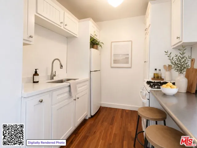 2236 Loma Vista Place 2, Los Angeles, California 90039