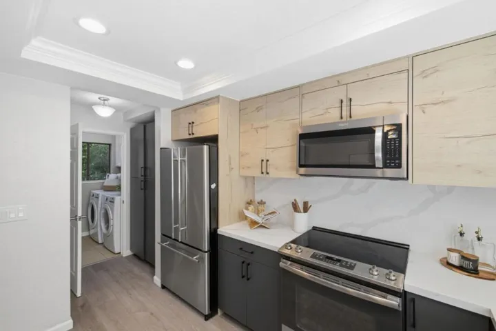 405 Clearview Drive, Los Gatos, California 95032