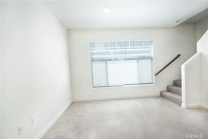 3662 Clarington 3, Los Angeles, California 90034