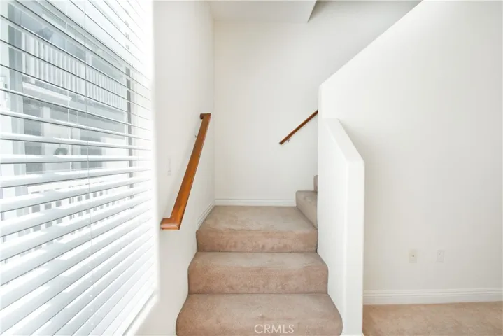3662 Clarington 3, Los Angeles, California 90034