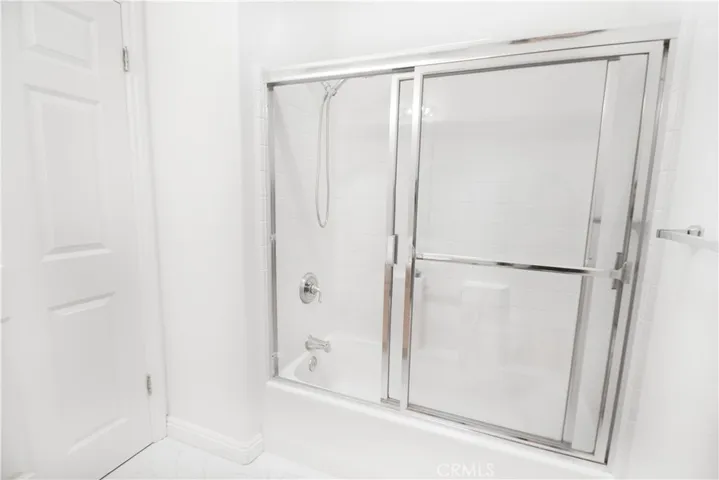 3662 Clarington 3, Los Angeles, California 90034