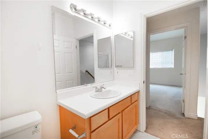 3662 Clarington 3, Los Angeles, California 90034