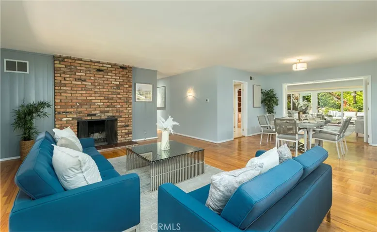 1509 Belleau, Glendale, California 91206