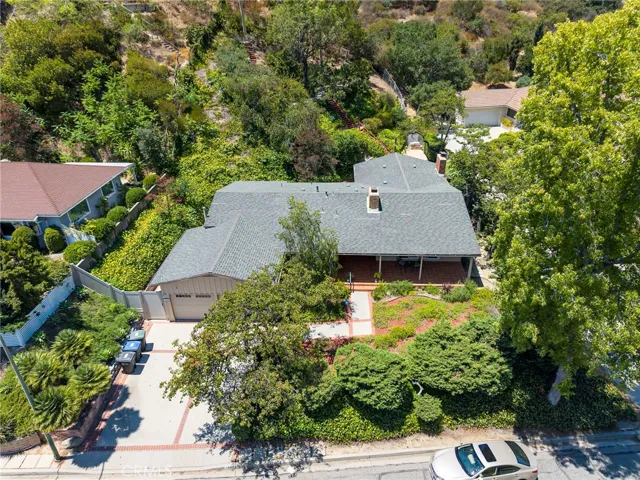 1509 Belleau, Glendale, California 91206