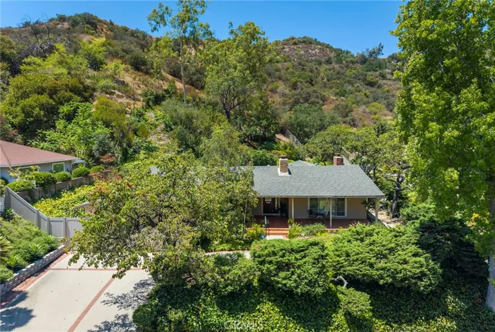1509 Belleau, Glendale, California 91206