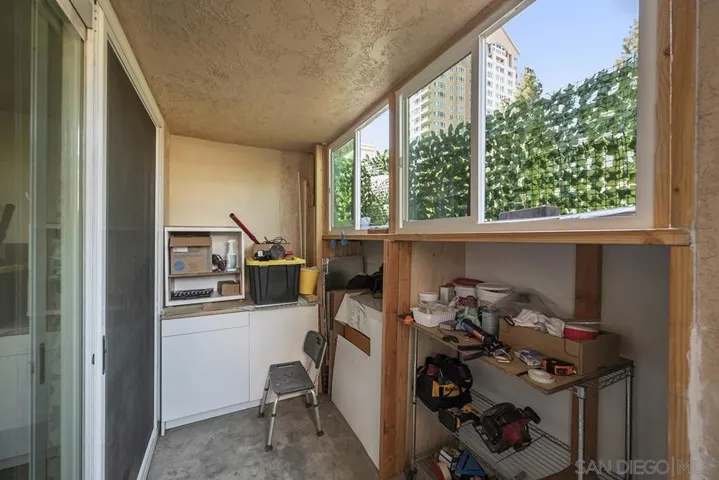 3925 Nobel Dr 31, San Diego, California 92122