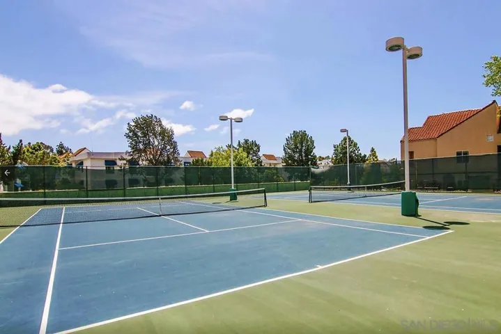 3925 Nobel Dr 31, San Diego, California 92122