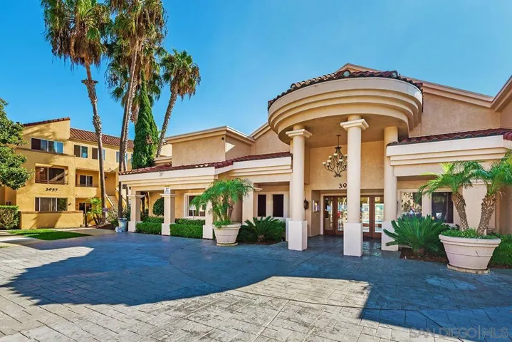 3925 Nobel Dr 31, San Diego, California 92122