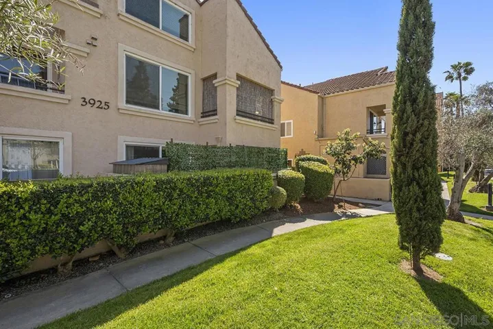 3925 Nobel Dr 31, San Diego, California 92122