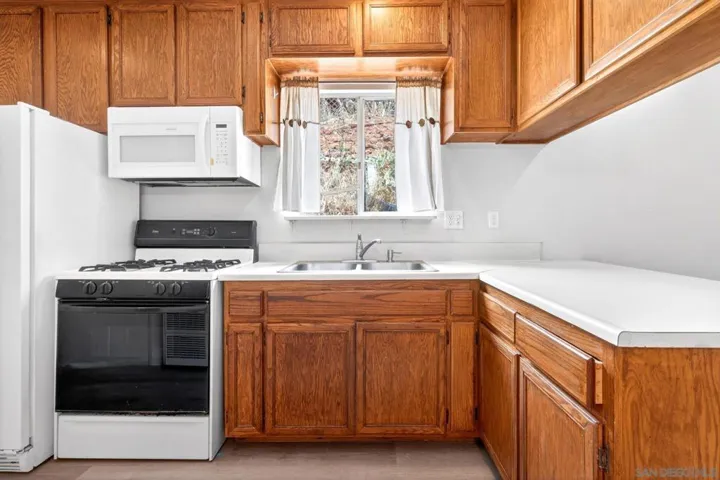 3115 Natchez, San Diego, California 92117