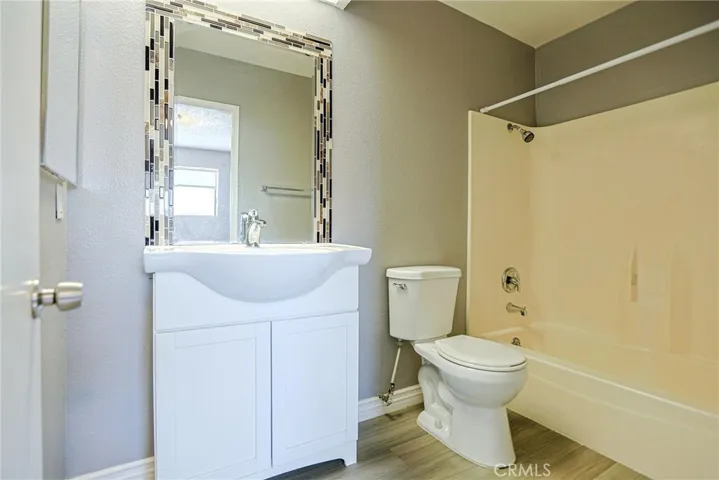 8431 Larson 9, Garden Grove, California 92844