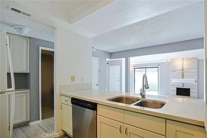 8431 Larson 9, Garden Grove, California 92844