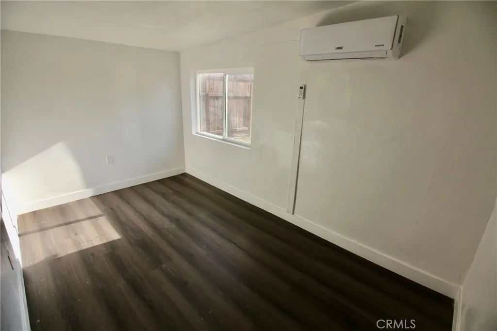 Bonus Office/2nd Bedroom
