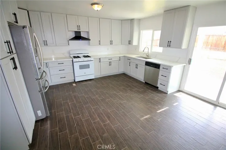 New Shaker Cabinets