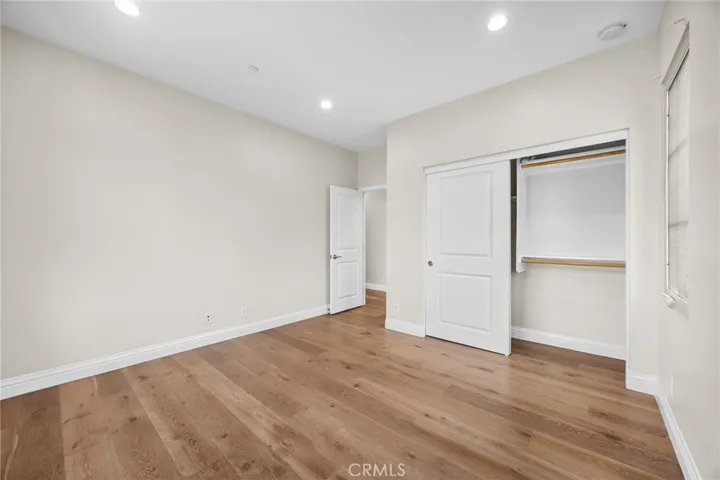 61 Bloomington, Irvine, California 92620