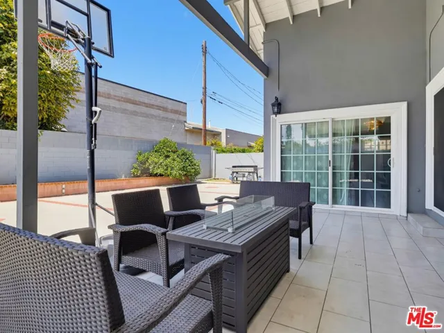 12449 Allin Street, Los Angeles, California 90066