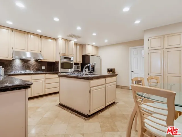 12449 Allin Street, Los Angeles, California 90066