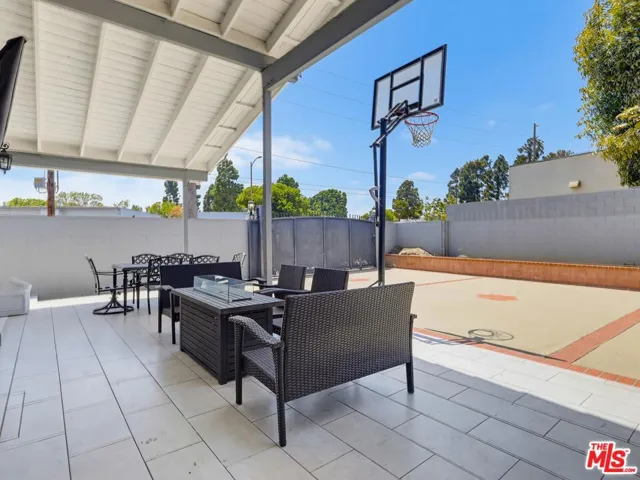 12449 Allin Street, Los Angeles, California 90066