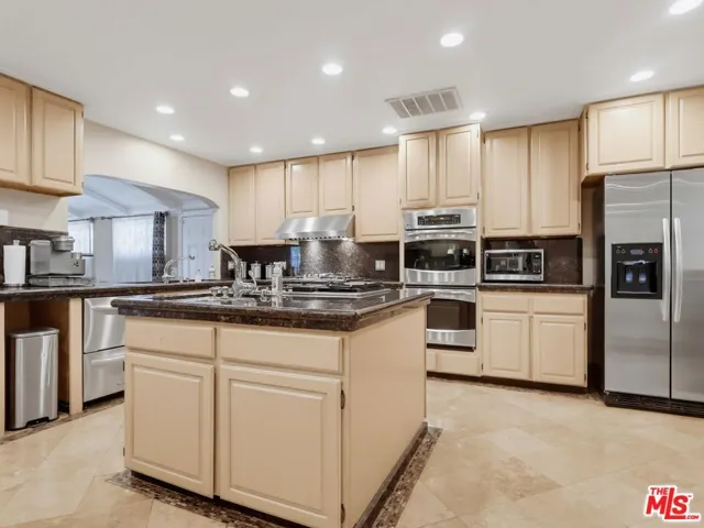 12449 Allin Street, Los Angeles, California 90066