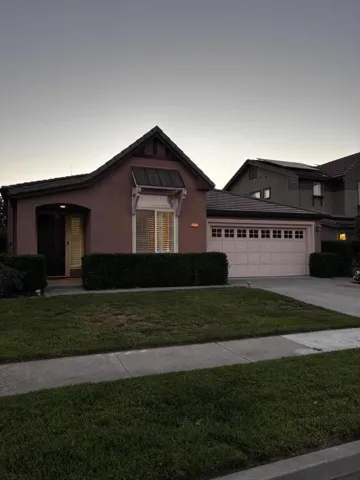 8881 Zinnia Street, Gilroy, California 95020