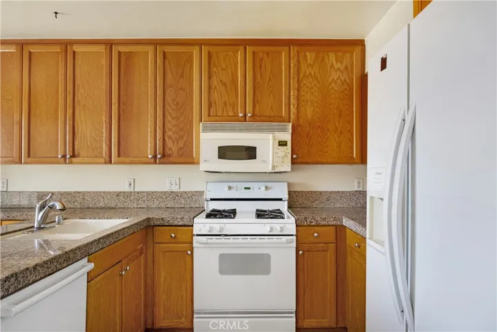 15794 Midwood Drive 3, Granada Hills, California 91344