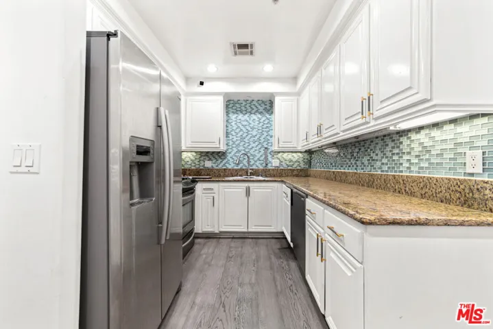 8541 Alcott Street 101, Los Angeles, California 90035