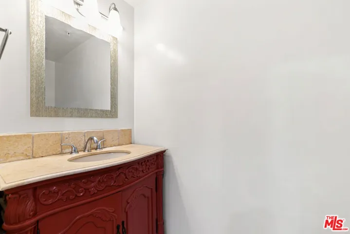 8541 Alcott Street 101, Los Angeles, California 90035