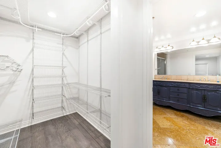 8541 Alcott Street 101, Los Angeles, California 90035