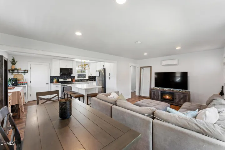 283 Lafayette  MLS-8
