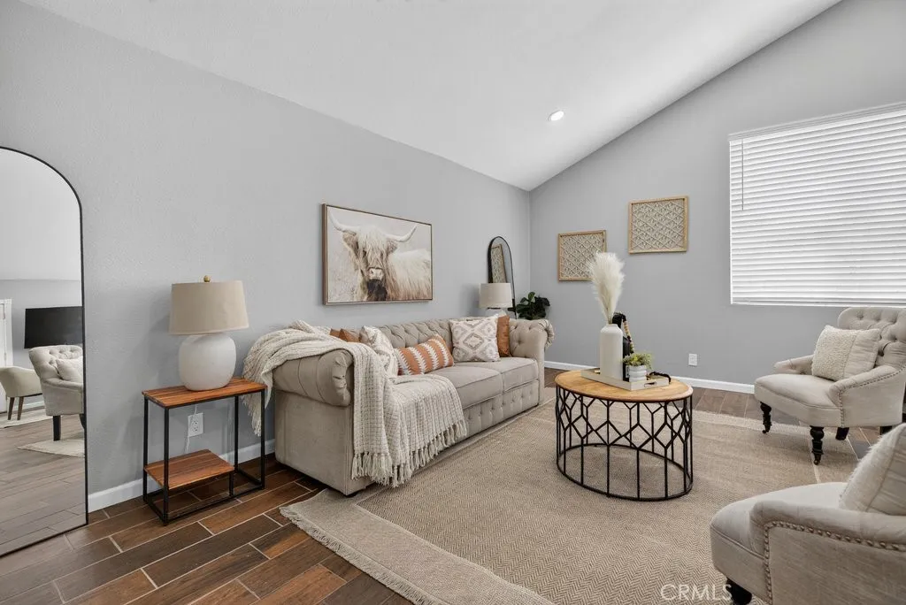 Left Side or Massive Great Room