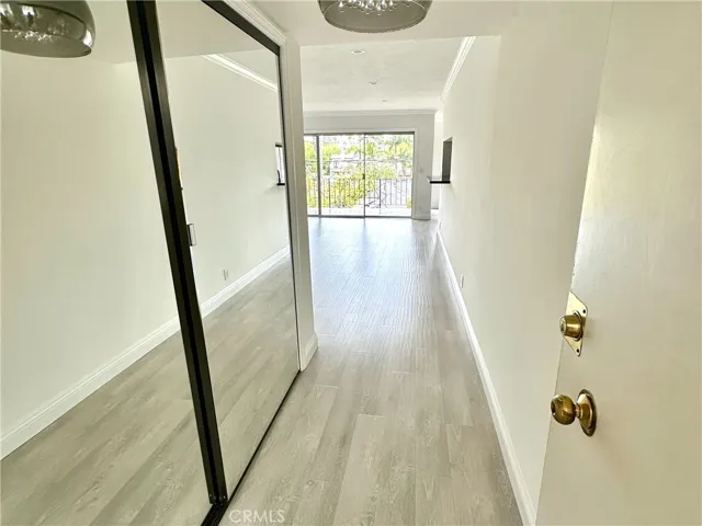 423 S Rexford Drive 303, Beverly Hills, California 90212