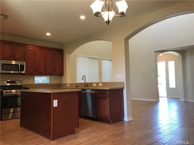 30135 Hardrock, Romoland, California 92585