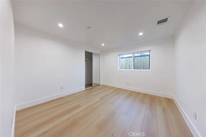 1332 S Longwood Avenue 3, Los Angeles, California 90019