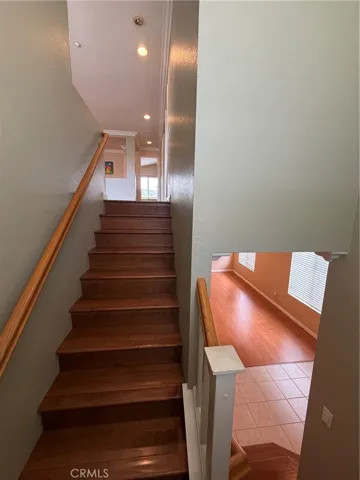554 Robins, Brea, California 92823