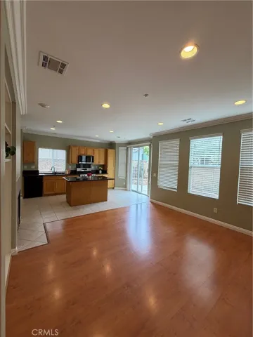 554 Robins, Brea, California 92823