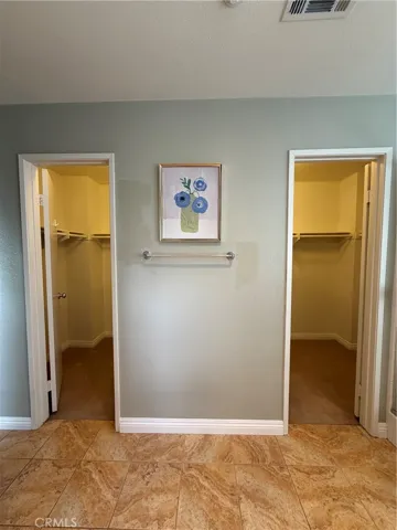 554 Robins, Brea, California 92823