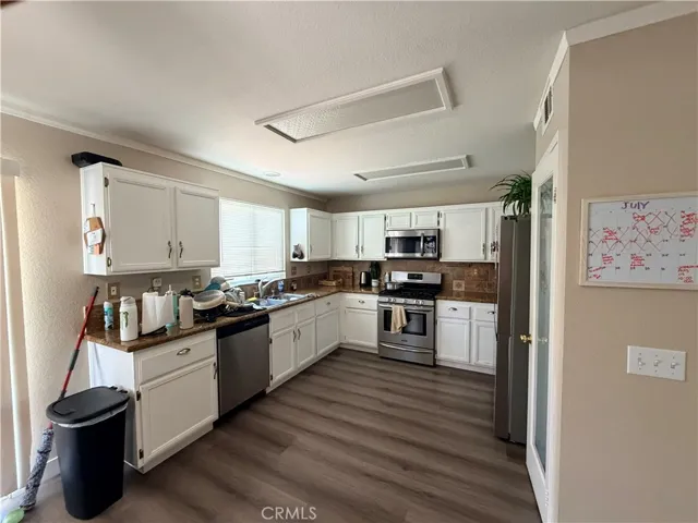 13960 Clydesdale Run, Victorville, California 92394