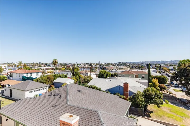1332 S Longwood Avenue 1, Los Angeles, California 90019