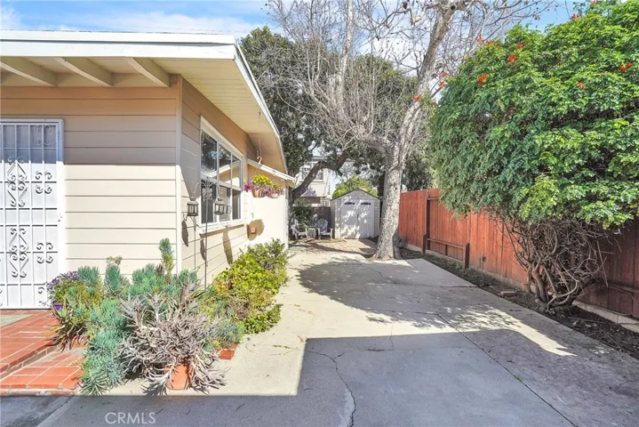 3712 N Weston Place 2, Long Beach, California 90807