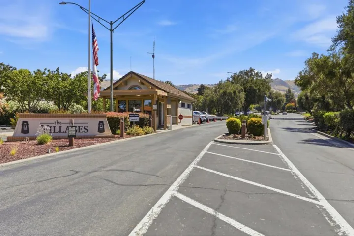 6131 Montgomery Court, San Jose, California 95135