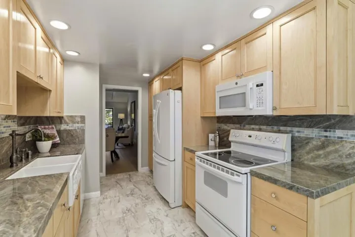 6131 Montgomery Court, San Jose, California 95135