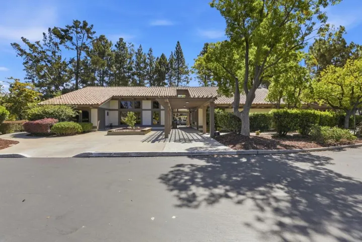 6131 Montgomery Court, San Jose, California 95135
